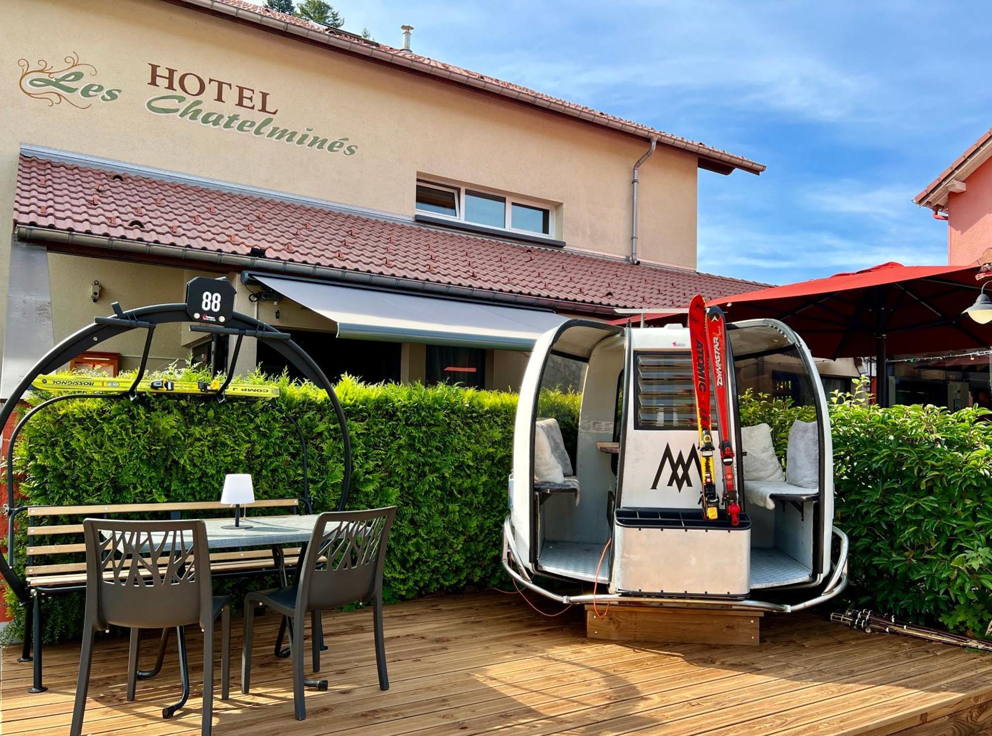 Logis Hotel, Chalets Et Restaurant Les Chatelmines La Bresse Exterior foto