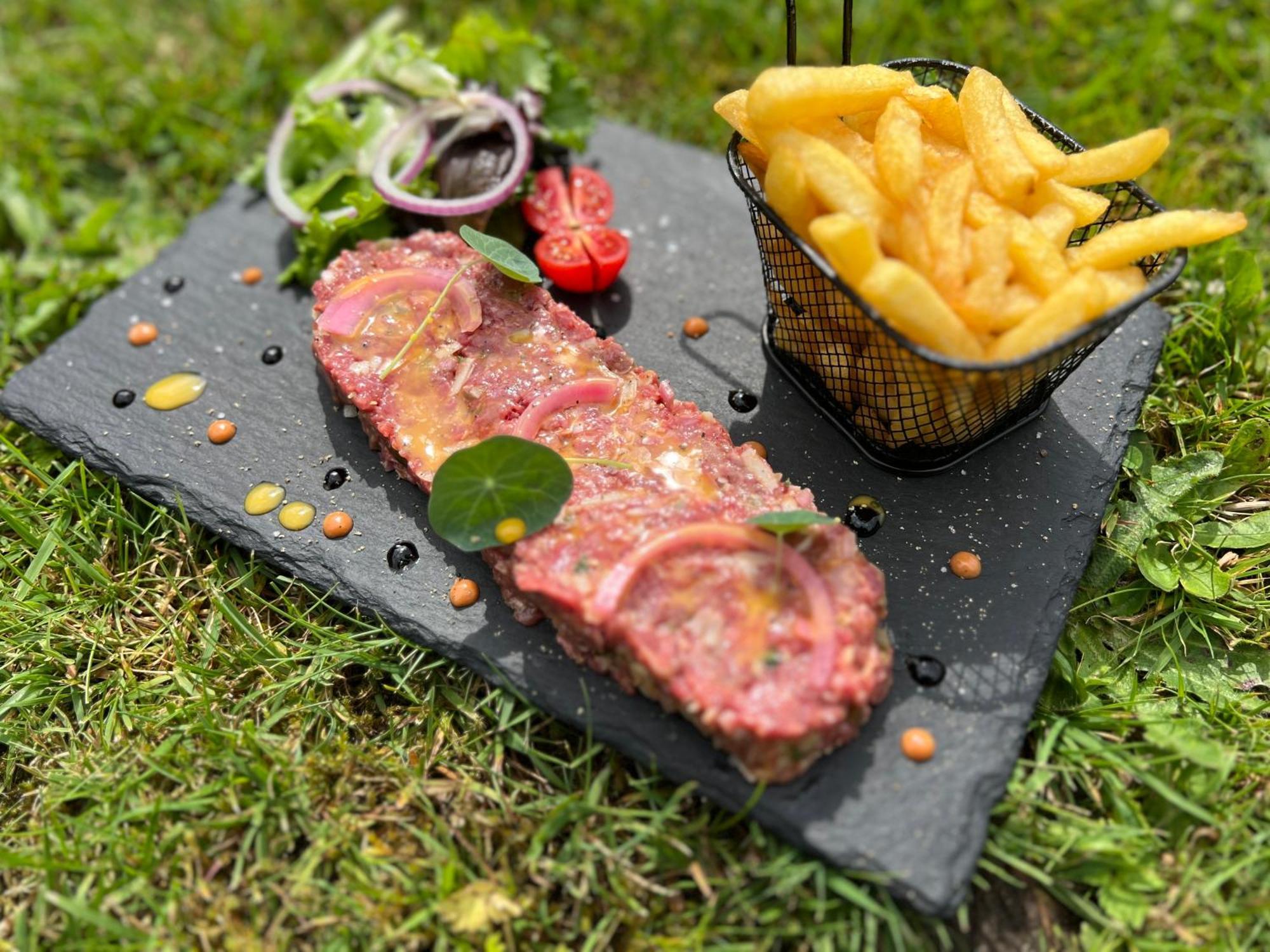 Logis Hotel, Chalets Et Restaurant Les Chatelmines La Bresse Exterior foto